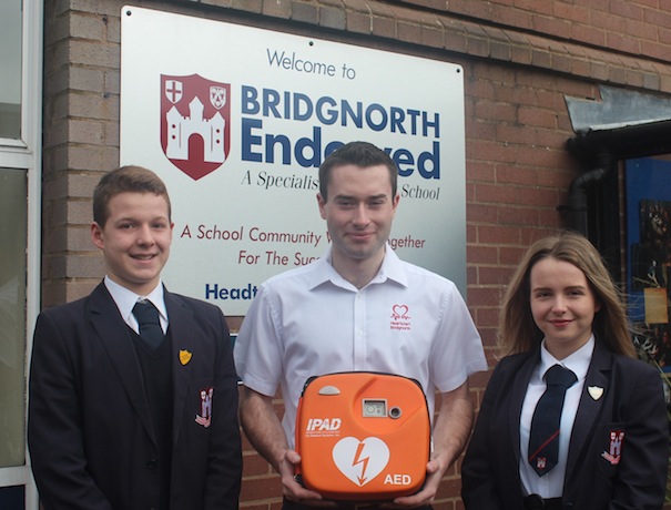 Chris Phillips of Heartstart Bridgnorth with a defibrillator based at Bridgnorth Leisure Centre.